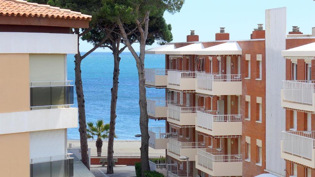 Rentalmar Costa Verde Cambrils Ngoại thất bức ảnh